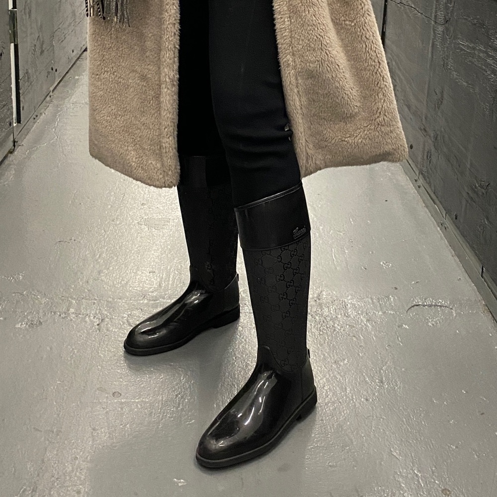 Gucci Rainboots - image 3